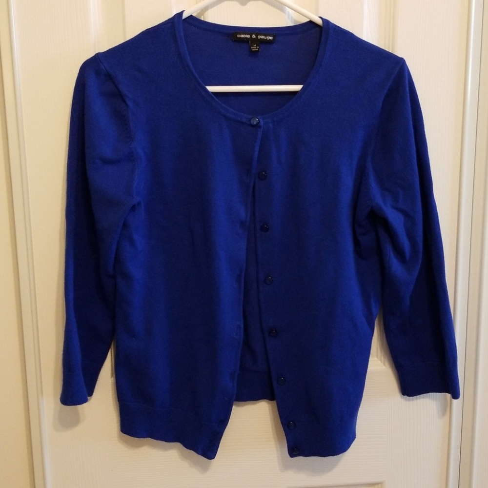 Cable & Guage 3/4 sleeve cardigan